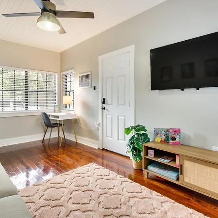 Orlando Golden Girls Retreat Prime Location! Villa